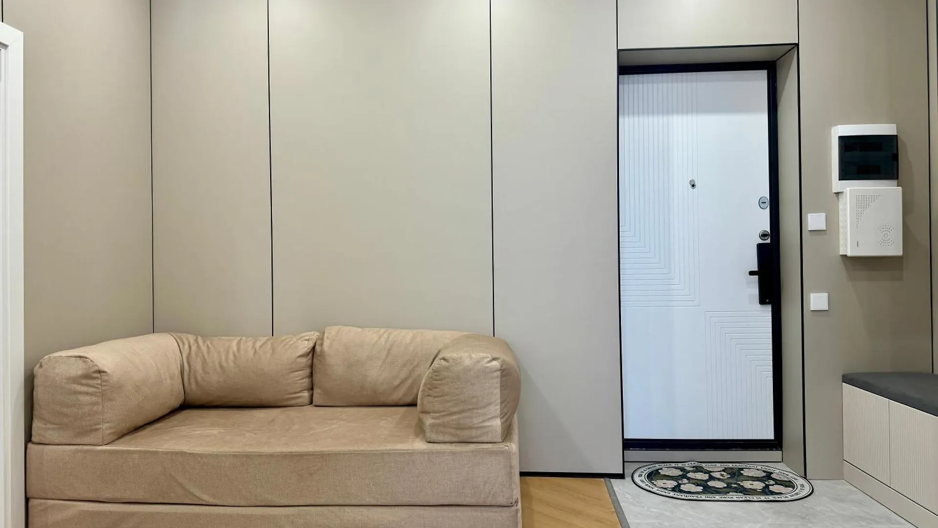 Apartment In The Kristall Residential Complex #109 Almaty