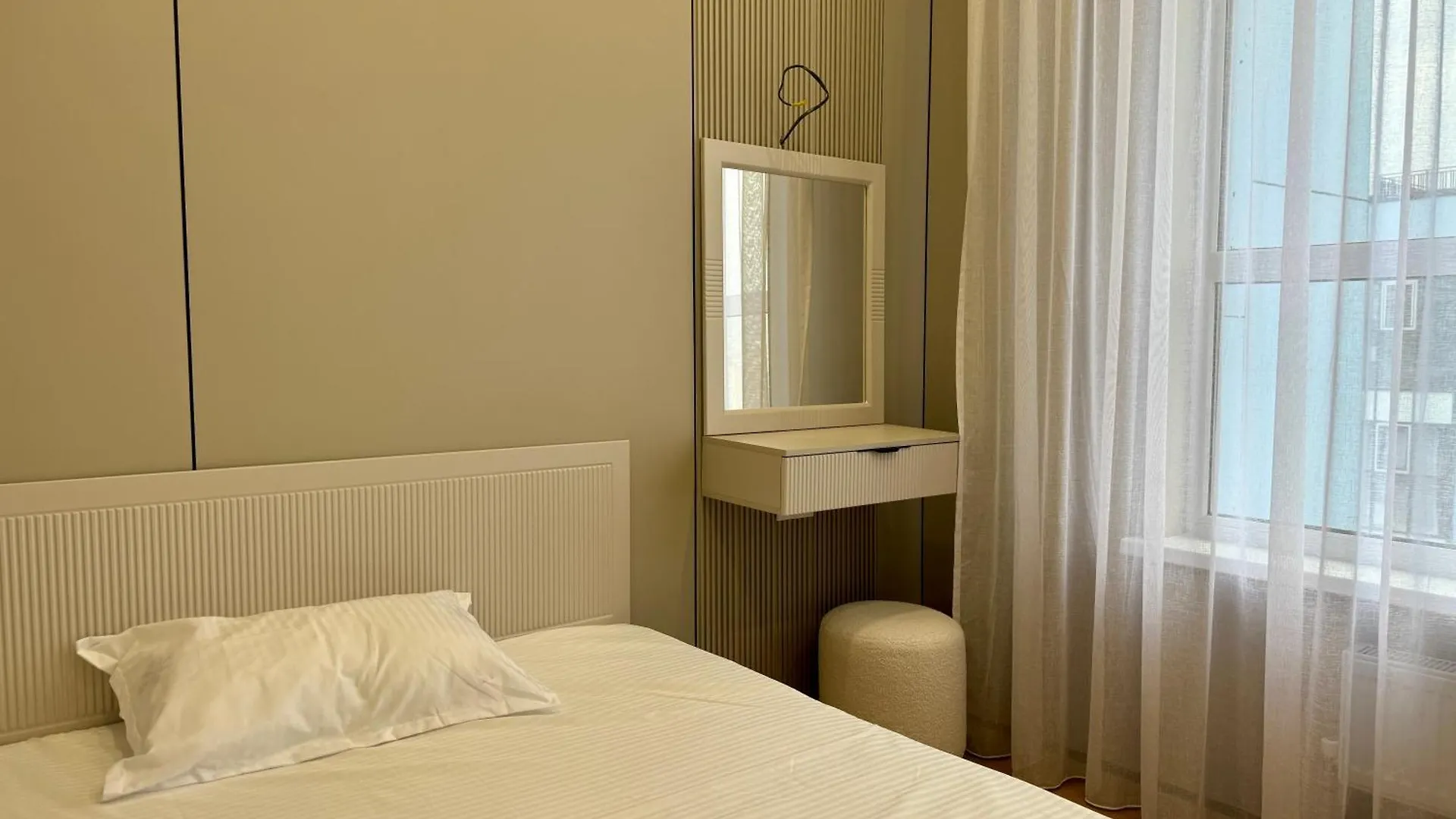 Apartment In The Kristall Residential Complex #109 Almaty