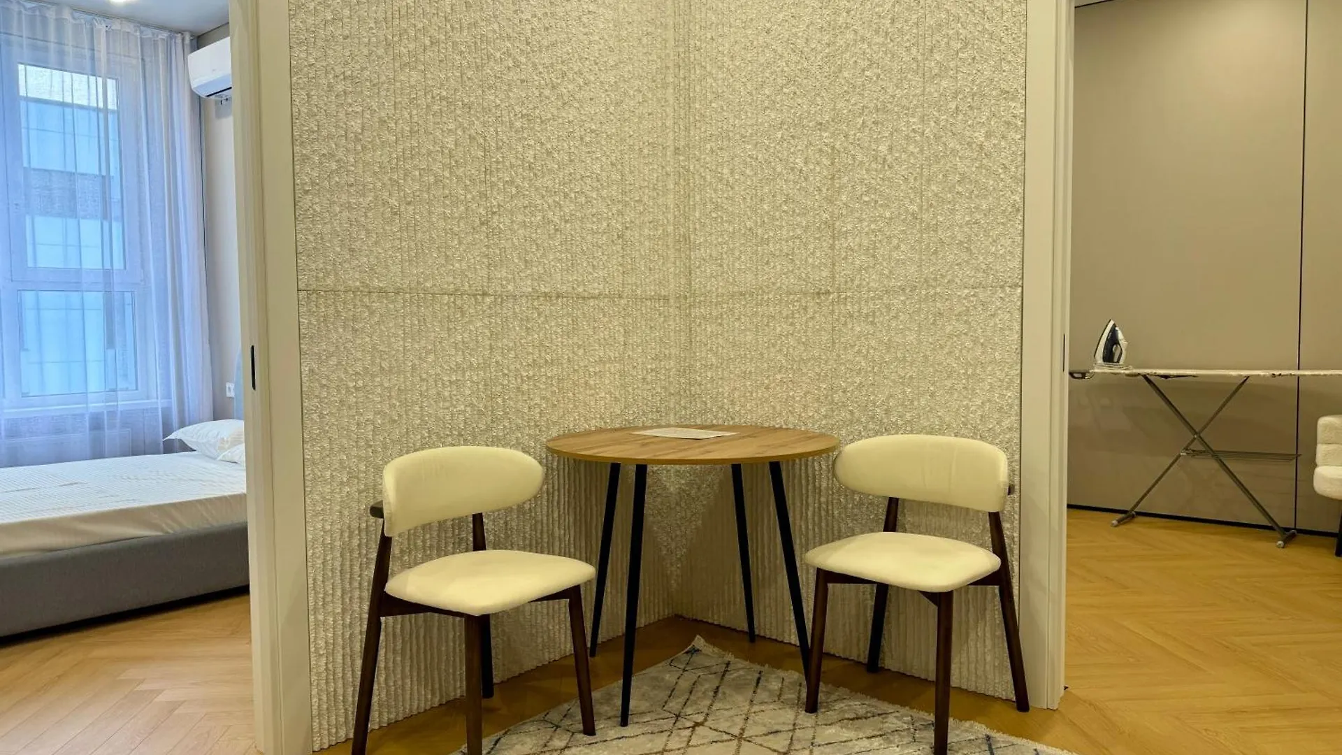Apartment In The Kristall Residential Complex #109 Almaty